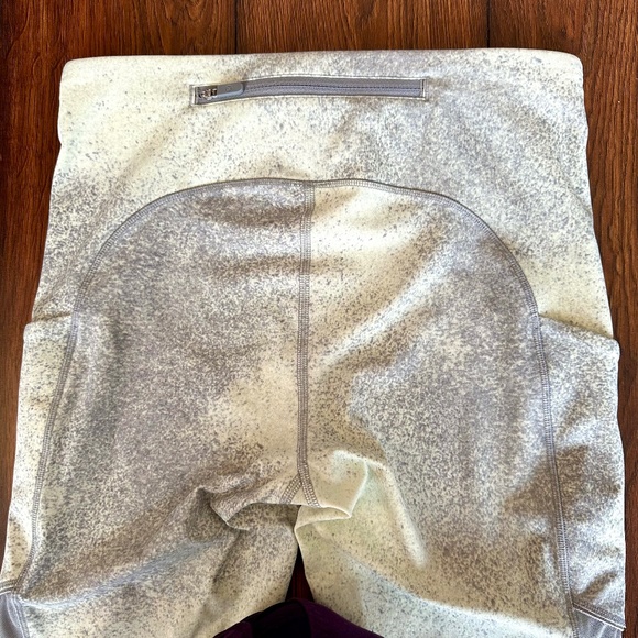 Lululemon speed up crop mesh leggings with pockets - size 4 - Picture 6 of 7